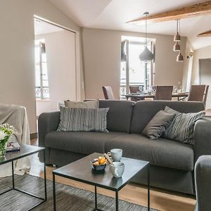 Apartamento de Lujo de 2 Dormitorios